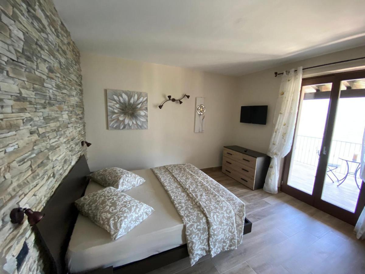 Casa Martinelli Apartment Tremosine ภายนอก รูปภาพ