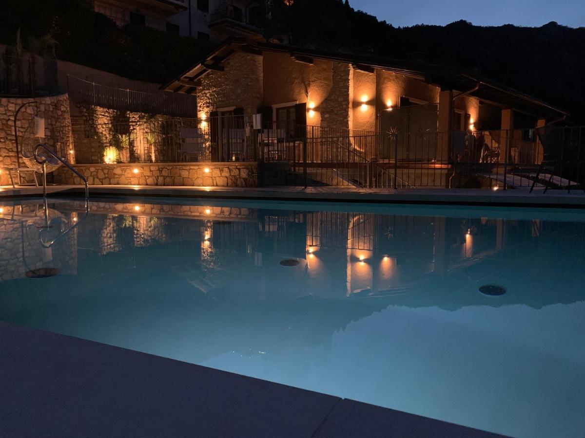 Casa Martinelli Apartment Tremosine ภายนอก รูปภาพ
